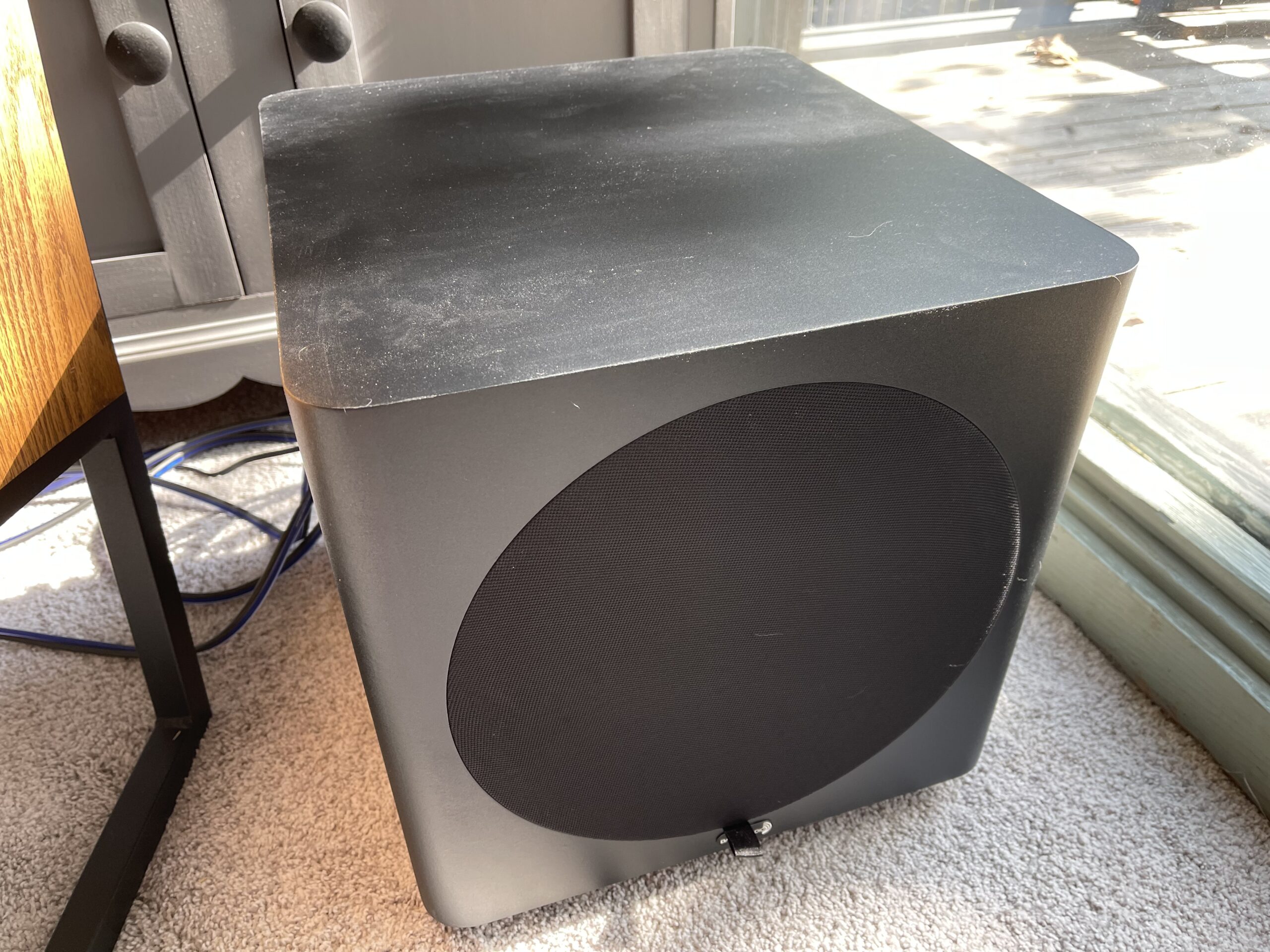 Dayton Audio SUB-1000: Affordable Subwoofer for Vintage Systems